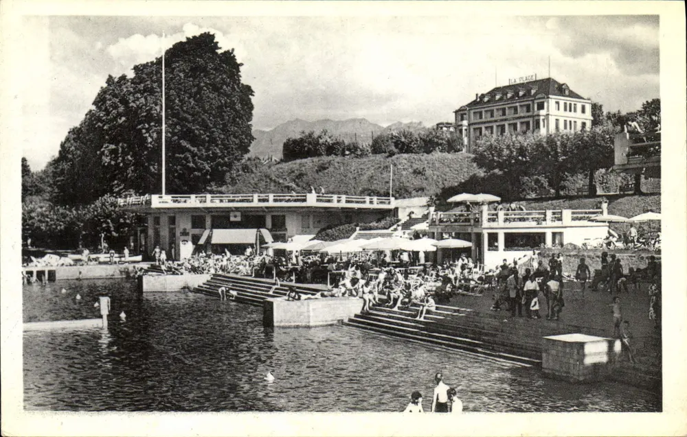 A Praia — Évian-les-Bains — Editor: SANTÉ TOURISME, n° 33 - Frente