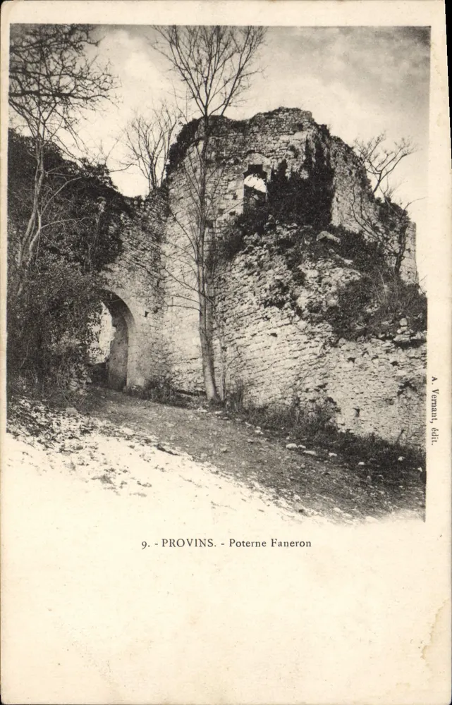 Provins - Portão Faneron — ruínas de um antigo passagem fortificada — A. Vernant, editor - Frente