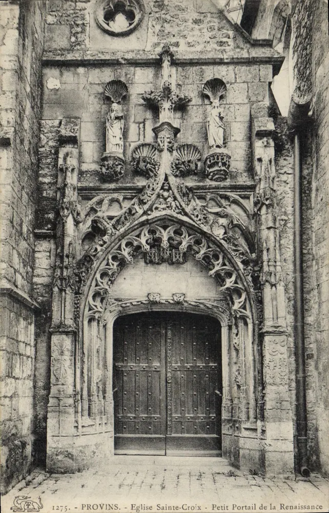 Provins - Kirche Sainte-Croix - Kleiner Portal der Renaissance - Vorderseite
