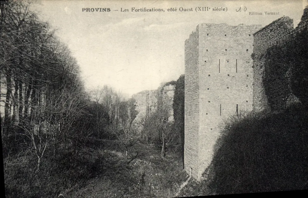 Provins — As Fortificações, lado Oeste (século XIII) — Edição Vernant - Frente
