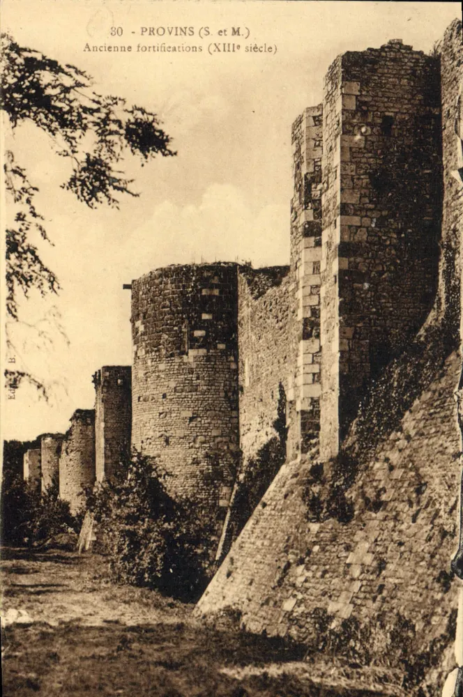 Provins (S. et M.) — Antigas fortificações (século XIII) — Editor Bourgogne Feries, Thierry - Frente