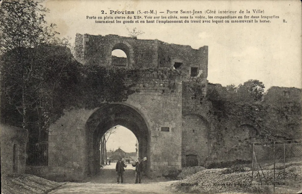 Provins (S.-et-M.) — Porta Saint-Jean (Lado interno da Cidade) — Editor: Cliche S. L. Simonet, na casa do seu irmão em Provins - Frente