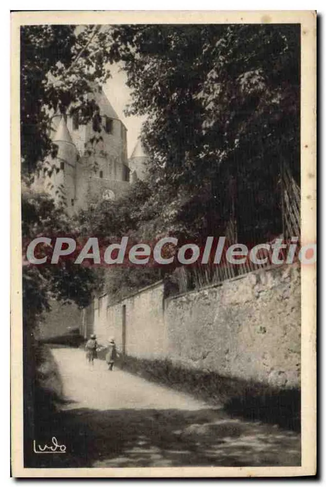 Provins — Die Caesar-Turm (13. Jahrhundert), Blick von der Straße der Ratten — Ludovic de Magallon - Vorderseite