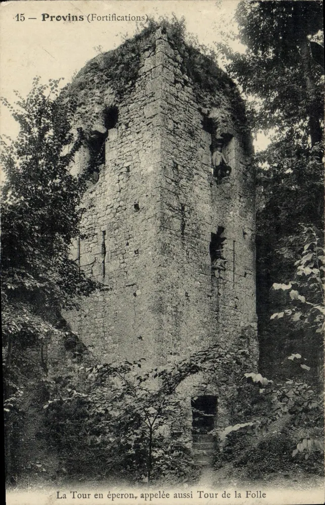 Provins (Fortificações) — A Torre em Éperon, também chamada de Torre da Louca — Coleção Firmin Louis em Provins - Frente