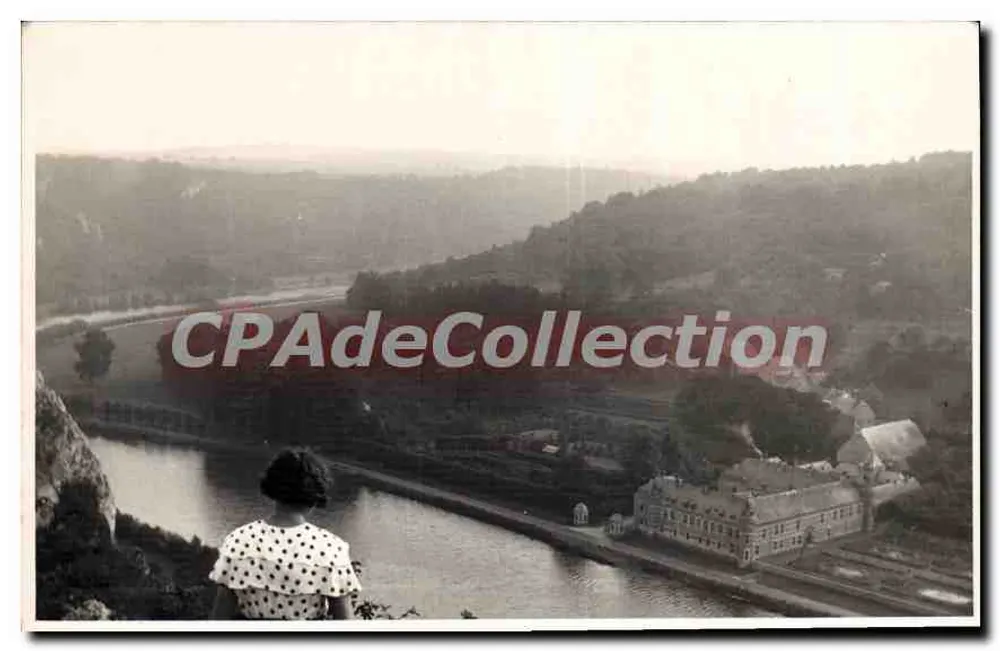 Visão da Meuse — paisagem com mulher em vestido de listras — Carta postal - Frente