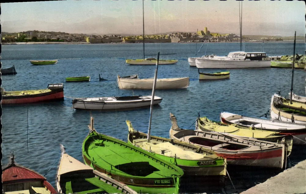 Porto de Antibes — Vista geral — Edições de Gimpléz, Nîce - Frente
