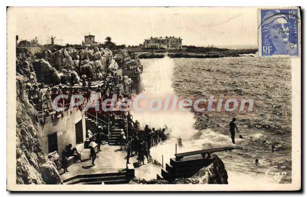 Schwimmbecken und Felsen des Pavillon Eden-Roc — Antibes — Verlag REAL PHOTO & Cie, Nr. 407 - Vorderseite