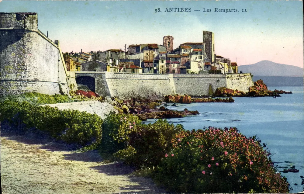 Antibes — Os Muros — LL - Frente