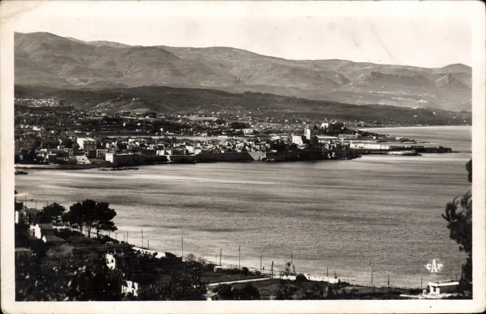 Antibes — Ogólny widok — C.A.P. (seria 159) - Awers