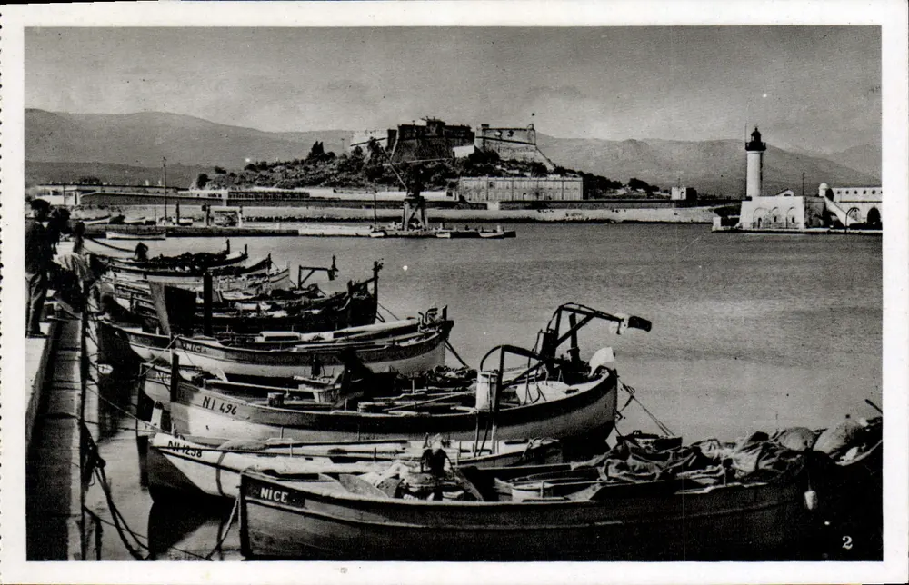 Antibes — Der Hafen und das Fort Carré — L. Gilletta et Cie, Verlag - Vorderseite