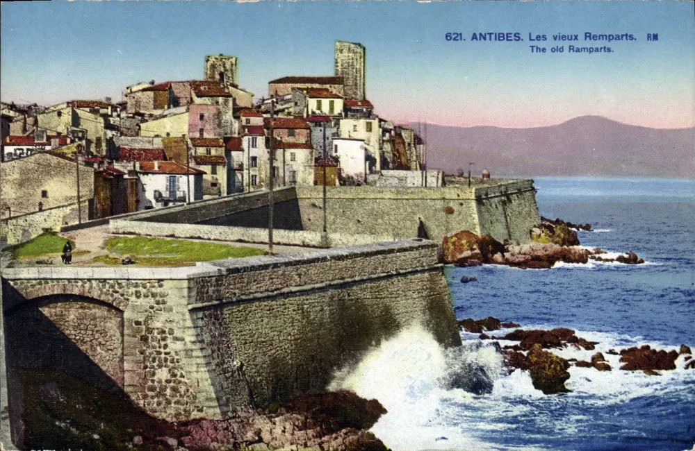 Antibes — Die alten Bastionen — RM, n°621 - Vorderseite