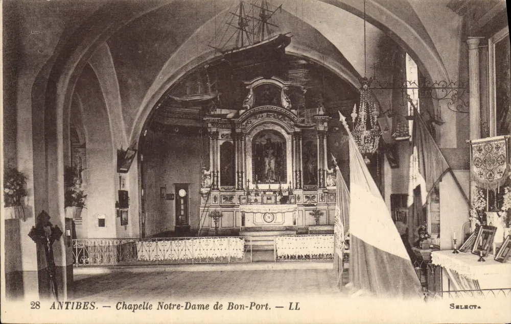 Antibes — Kapelle Notre-Dame de Bon-Port — LL - Vorderseite