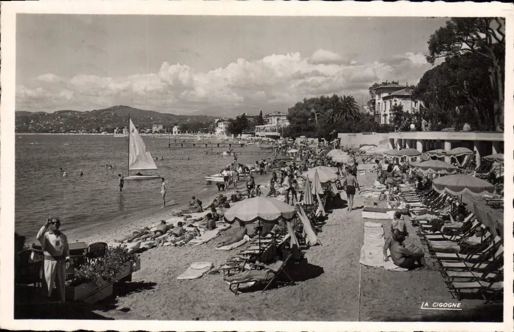 Juan-les-Pins — A Praia — Edição 'LA CIGOGNE' por André Lecomte - Frente