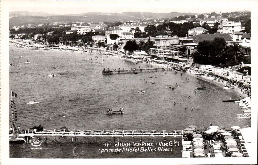 Juan-les-Pins — Allgemeiner Blick vom Hôtel Belles Rives — Kunstausgabe Munier, Nr. 111 - Vorderseite
