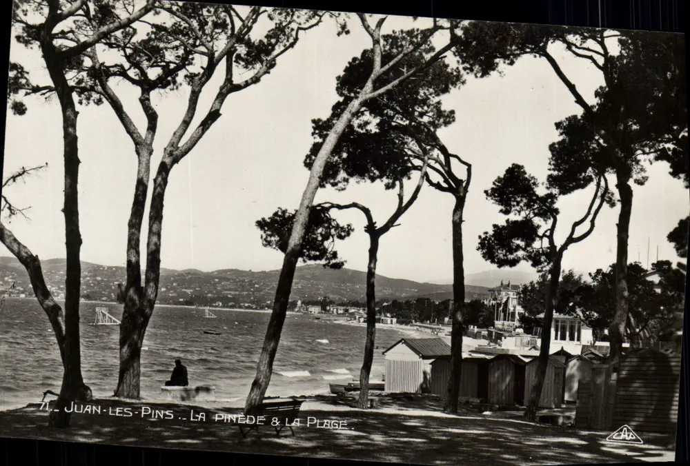 Juan-les-Pins — Die Pineta & Die Strände — A.P. Strasbourg - Vorderseite