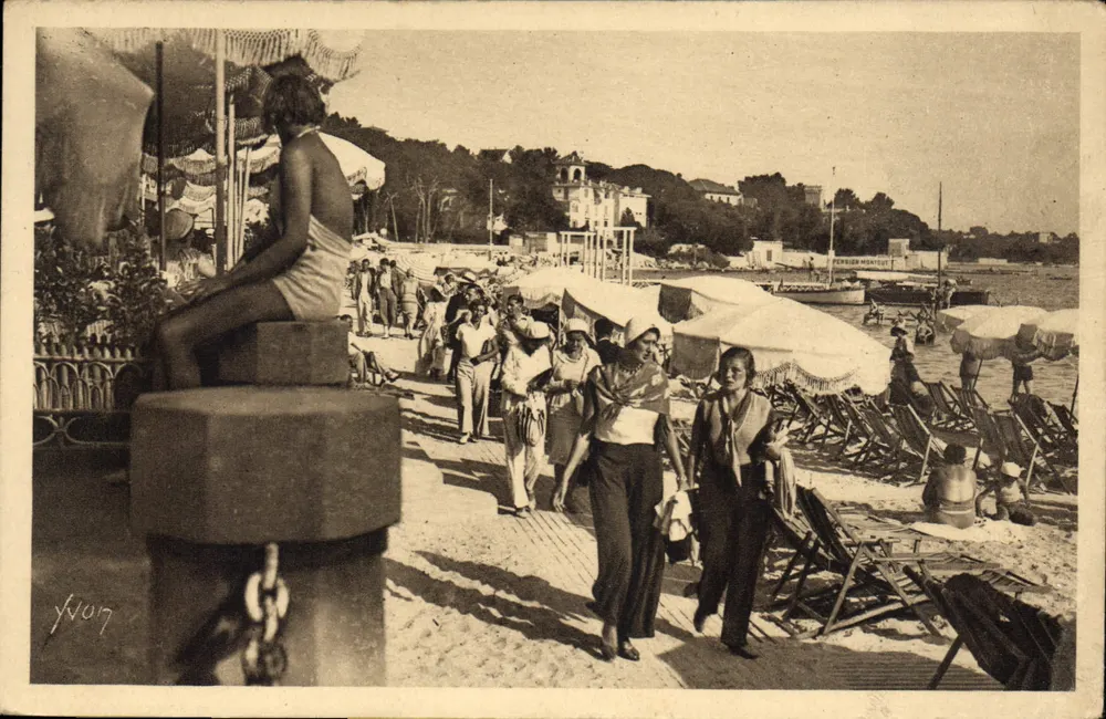 Juan-les-Pins — A Praia — Les Éditions d'Art VV07 - Frente