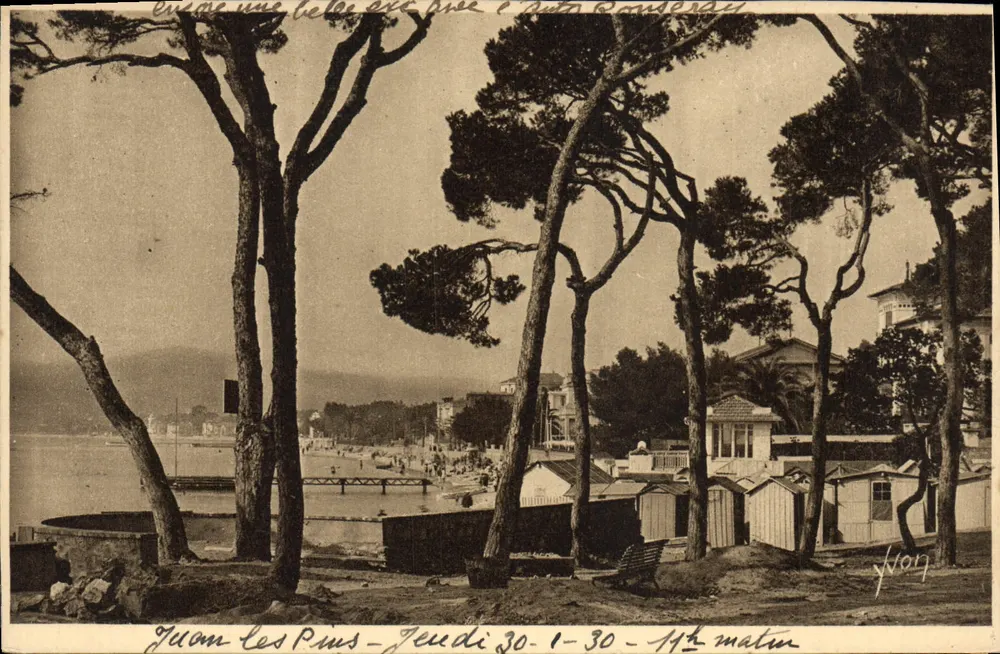 Juan-les-Pins — Visão através dos Pinheiros — Edição de Arte YVON, Paris - Frente