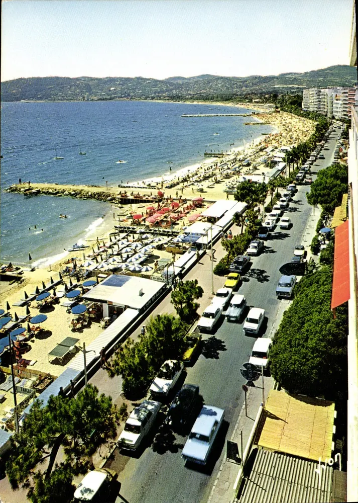 Juan-les-Pins — Die Côte d'Azur, Strand und Promenade — Verlag COULEURS ET LUMIÈRE DE FRANCE, n° 06160 - Vorderseite