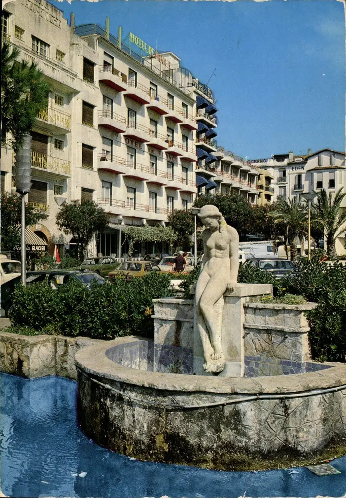 Juan-les-Pins — Ansicht der Promenade und der Gärten — Edition S.E.N.T. Nr. 10/532 - Vorderseite