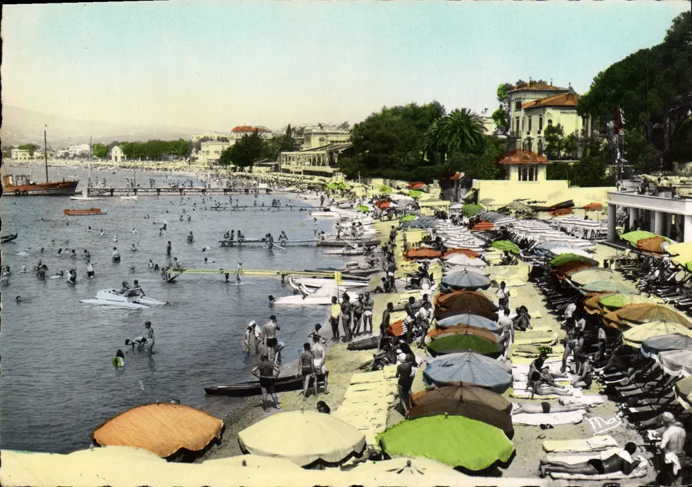 Juan-les-Pins — A Praia — Edições Mar. 4, boulevard de Cimiez, Nice - Frente