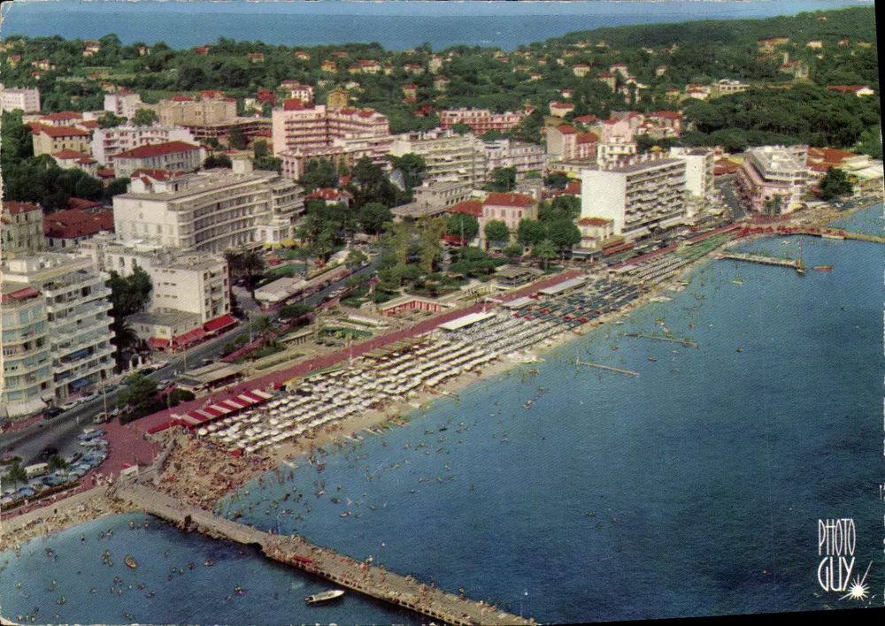 Vista aérea de Juan-les-Pins — Côte d'Azur — Edições PHOTO GUY - Frente