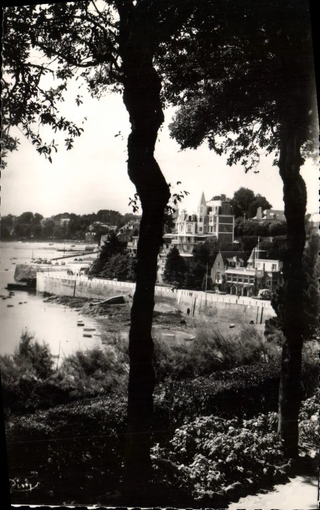 Dinard (Ille-et-Vilaine) — Vista para a Vicomtia — Comlier Imprimeur - Frente