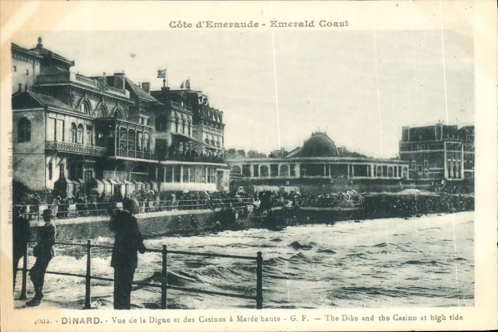 Dinard - Côte d'Émeraude - Ansicht der Digue und der Casinos bei Ebbe - G. F. - Vorderseite