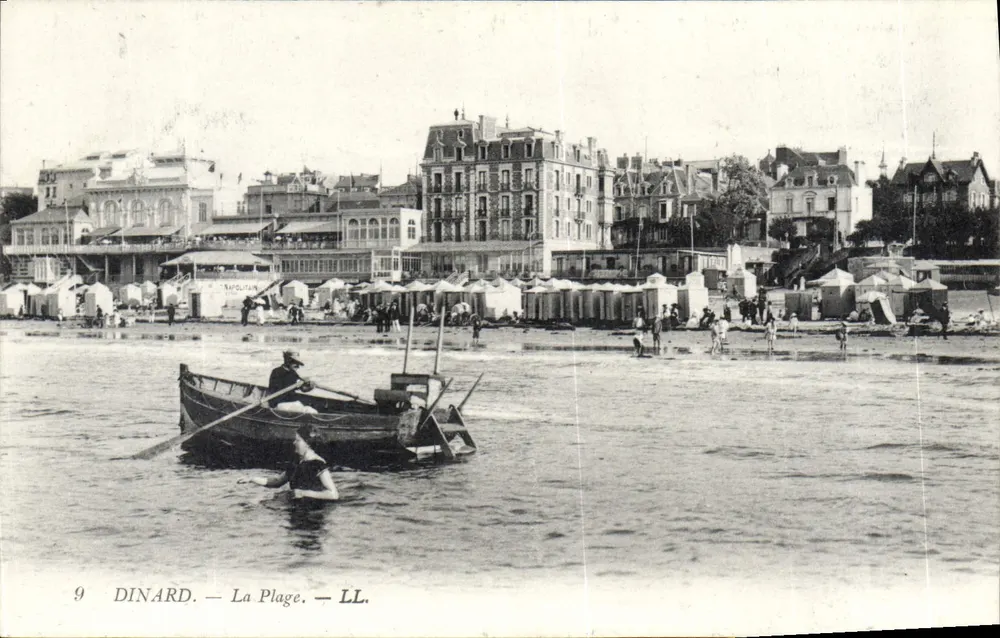 Dinard — A Praia — LL. — N°9 - Frente