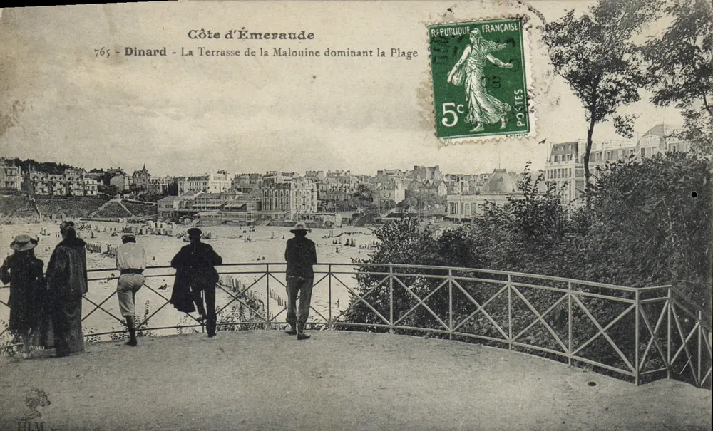Côte d'Émeraude — Dinard — Die Terrasse der Malouine überblickend den Strand — H. Le Maillot, Verlag, Saint-Sulpice - Vorderseite