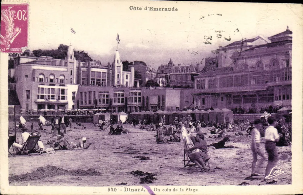 Dinard — Costa da Esmeralda, Um canto da Praia — Loït, n° 540 - Frente