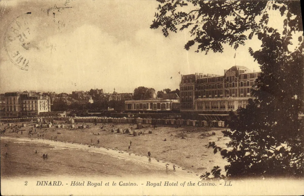 Dinard - Hotel Royal und das Casino - LL - Vorderseite