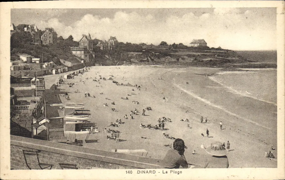 Dinard - A Praia — vista panorâmica — série 140 - Frente