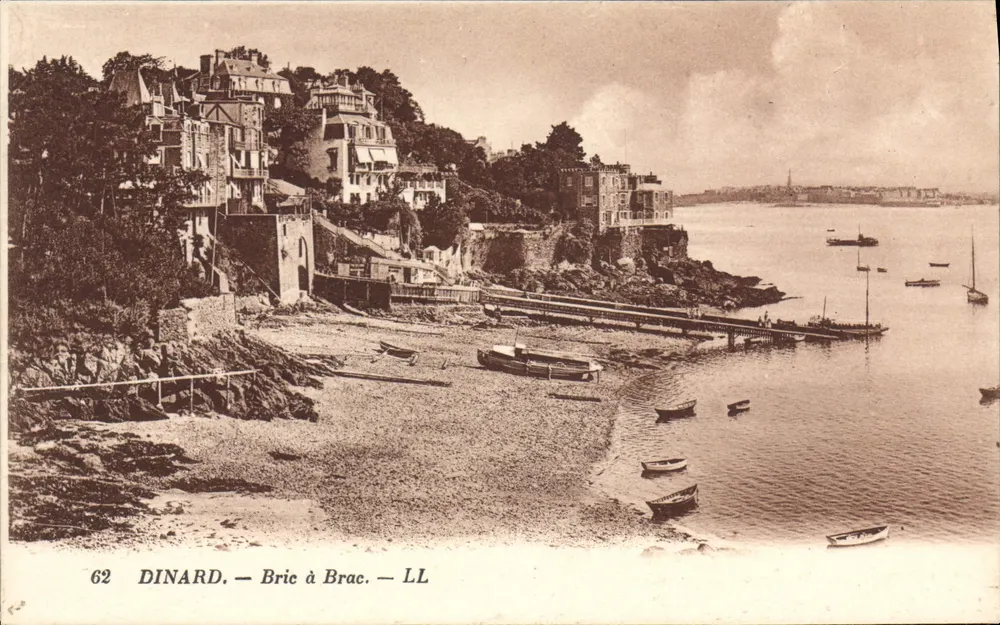 Dinard — Bric à Brac — LL - Frente