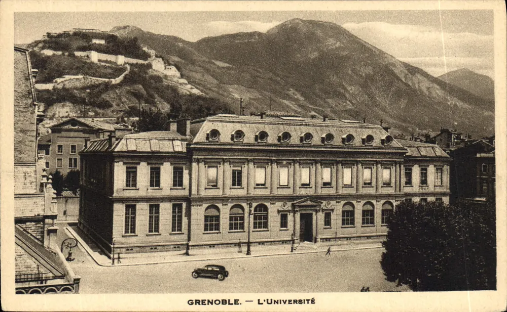 Grenoble — Vista da Universidade — Editor não identificado, número de série não visível - Frente