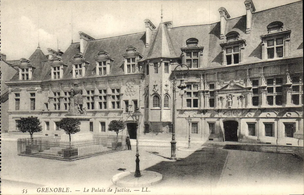 Grenoble — O Palácio de Justiça — LL. n° 55 - Frente