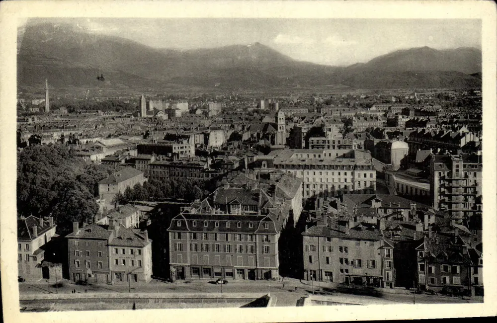 Grenoble — Vista geral — CL.A.V. 010 - Frente