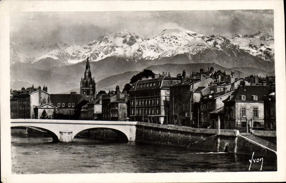 Grenoble — Die Ufer der Isère und die schneebedeckten Alpen — Art WON, n° 1601 - Vorderseite