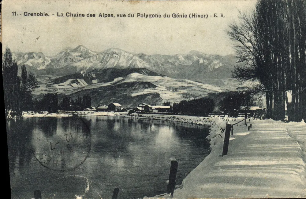 Grenoble - Die Alpenkette, Ansicht vom Polygone du Génie (Winter) - E. R. - Vorderseite