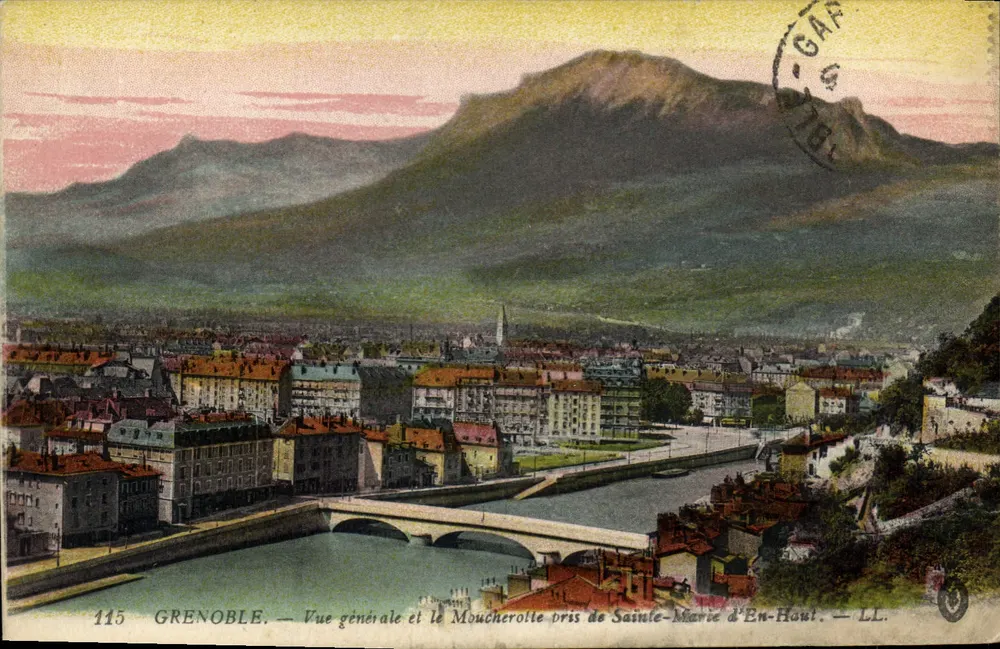 Grenoble — Vista geral e o Moucherotte visto de Sainte-Marie d'En-Haut — LL, n°115 - Frente