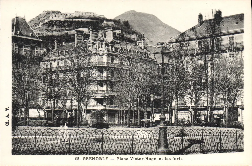 Grenoble — Place Victor-Hugo und die Festungen — CL.A.V. n°05 - Vorderseite