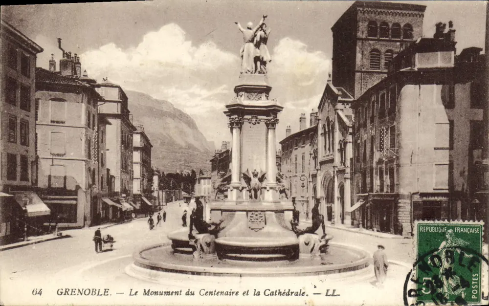 Grenoble — Das Centenar-Monument und die Kathedrale — LL - Vorderseite