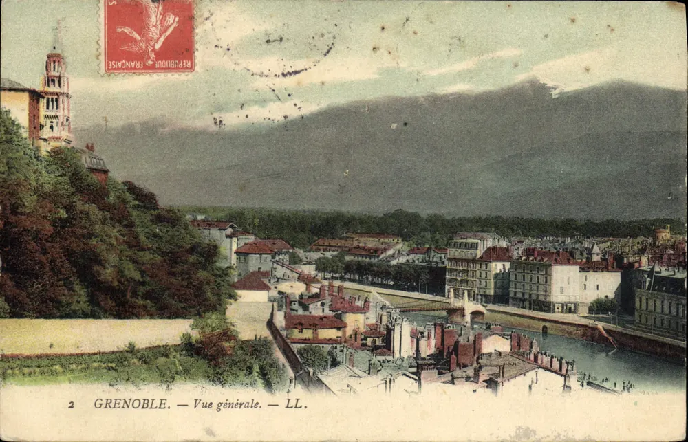 Grenoble — Vista geral — LL. - Frente