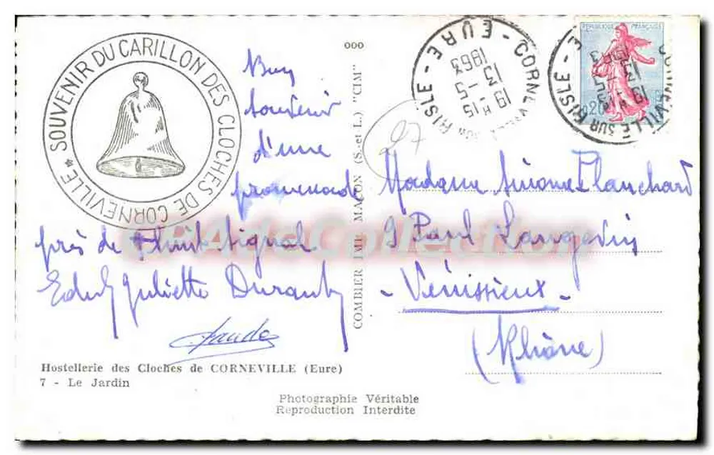 Hostellerie des Cloches de Corneville — Garten — Authentische Fotografie verboten - Rückseite