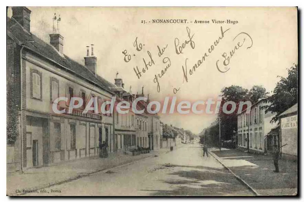 Nonancourt - Avenue Victor-Hugo — Ansicht der Avenue mit Gebäuden — Ch. Fournet, Verlag, Dreux - Vorderseite