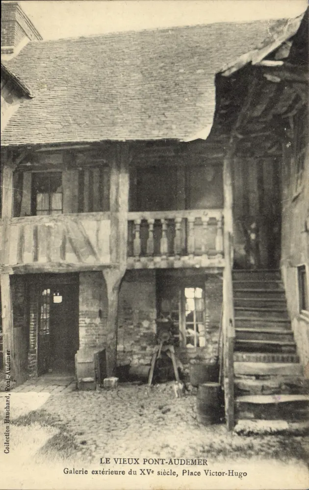 Der alte Pont-Audemer-Brücke — Äußere Galerie des 15. Jahrhunderts, Place Victor-Hugo — Sammlung Bouchard, Pont-Audemer - Vorderseite