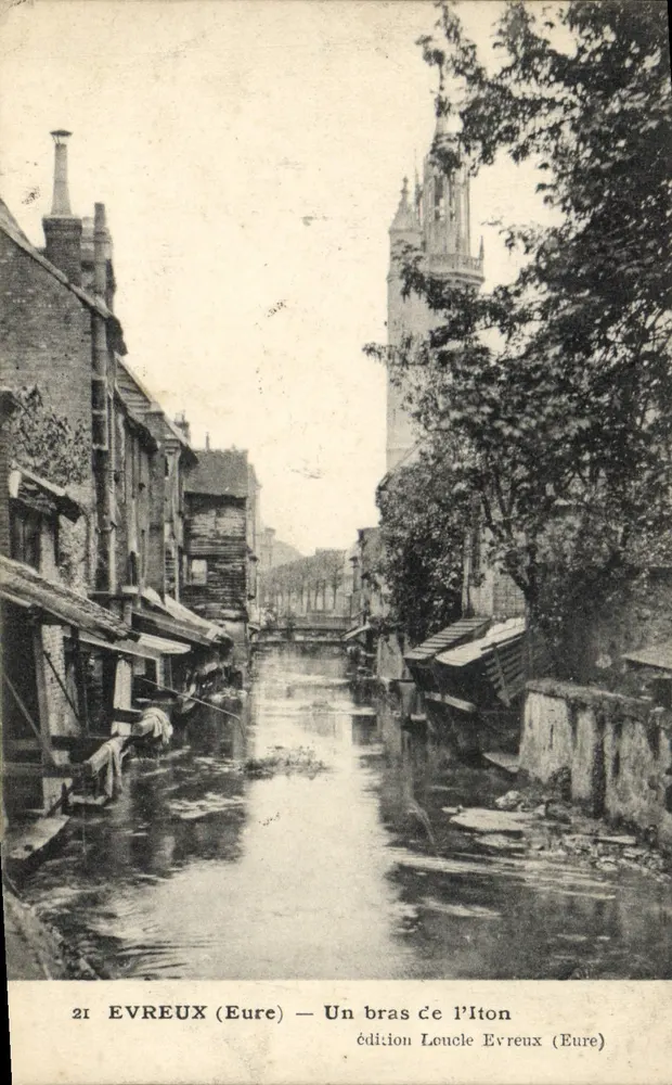 Evreux (Eure) — Um braço do Iton — edição Loucle Evreux (Eure) n°21 - Frente