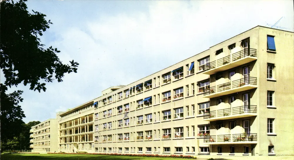 Centro Médico-cirúrgico da Normandia — Pavilhão 2 — Edição LA CIGOGNE - Frente