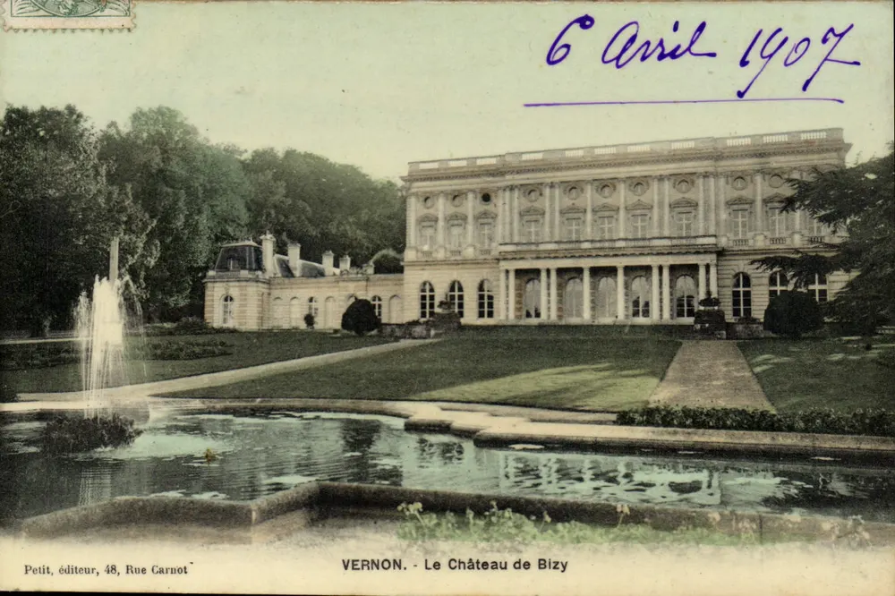 VERNON - O Castelo de Bizy — editor Petit, 48 Rue Carnot - Frente