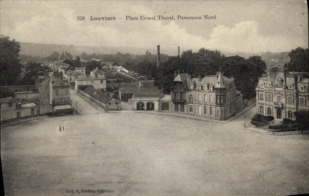 Louviers — Place Ernest Thorel, Panorama Nord — Verlag R. Barbier, Louviers - Vorderseite