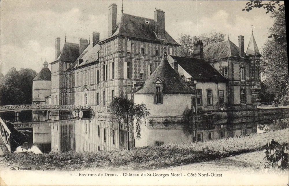 Castelo de St-Georges Motel - Lado Noroeste — Arredores de Dreux — Chr. Founéault, editor, Dreux - Frente
